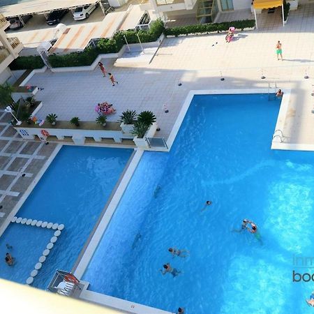 Sun Beach Novelty Salou, climatizado, piscina, playa y Wifi Exterior foto