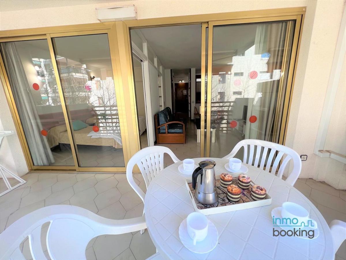 Sun Beach Novelty Salou, climatizado, piscina, playa y Wifi Exterior foto