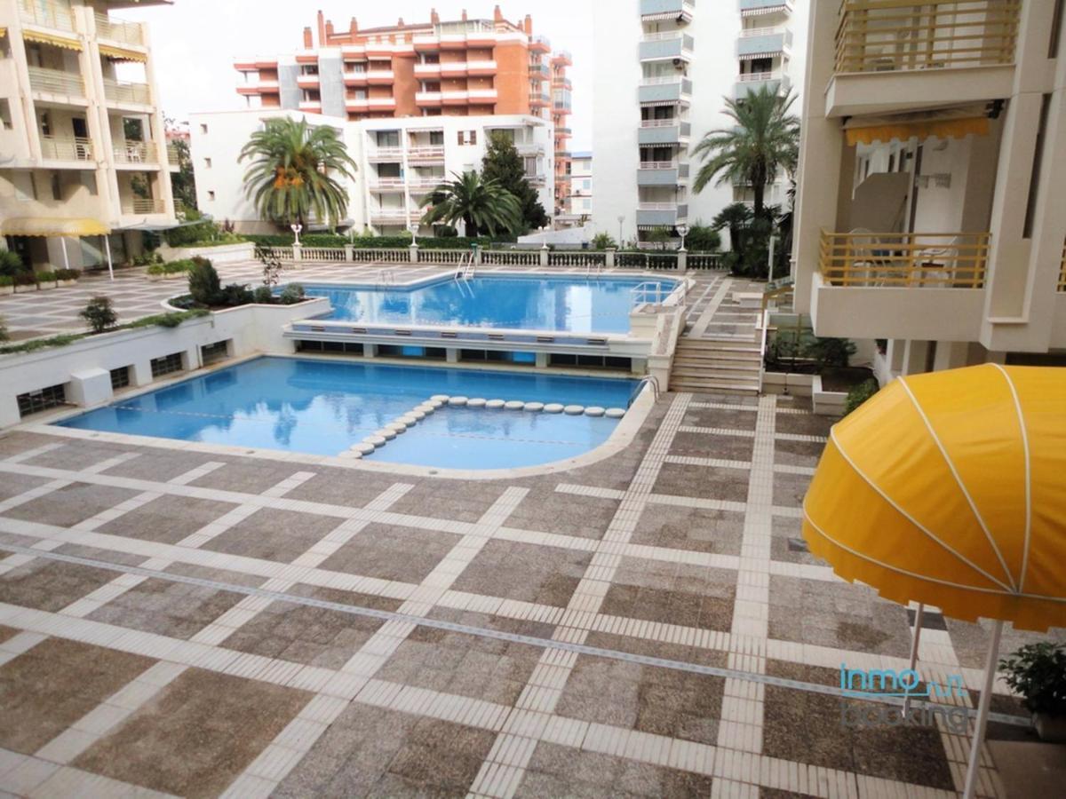 Sun Beach Novelty Salou, climatizado, piscina, playa y Wifi Exterior foto