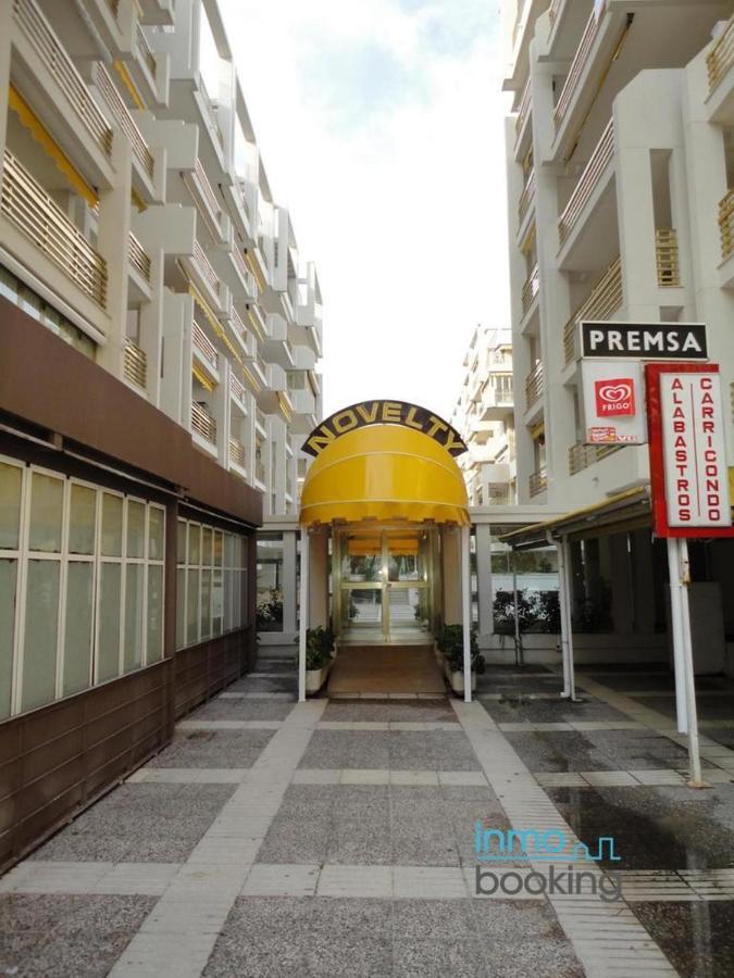 Sun Beach Novelty Salou, climatizado, piscina, playa y Wifi Exterior foto
